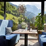 Zillergrundrock Luxury Mountain 酒店 迈尔霍芬