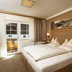 Zillergrundrock Luxury Mountain Hotel