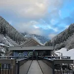 Hotel Zillergrundrock Luxury Mountain Mayrhofen