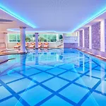 Hotel Zillergrundrock Luxury Mountain 4*