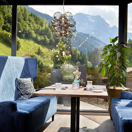 Zillergrundrock Luxury Mountain Szálloda Mayrhofen