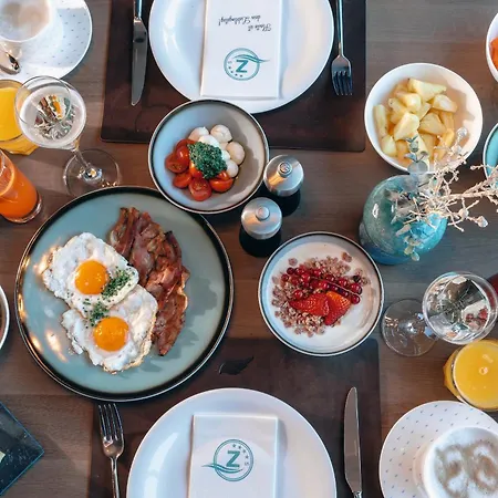 Hotell Zillergrundrock Luxury Mountain