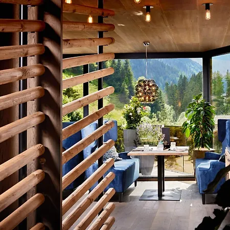 Zillergrundrock Luxury Mountain Otel Mayrhofen