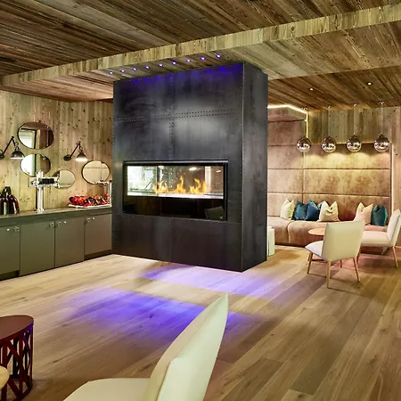 Zillergrundrock Luxury Mountain Szálloda Mayrhofen