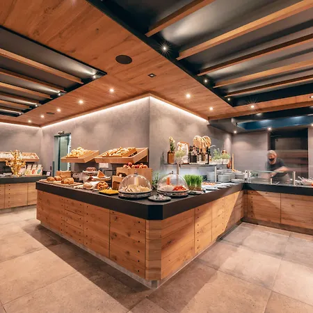 Zillergrundrock Luxury Mountain 4*