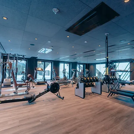 Hotell Zillergrundrock Luxury Mountain