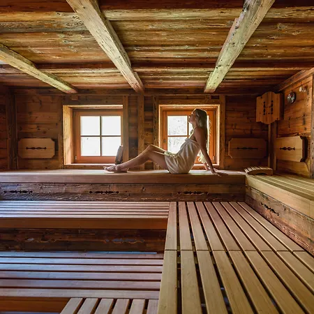 Hotell Zillergrundrock Luxury Mountain Mayrhofen