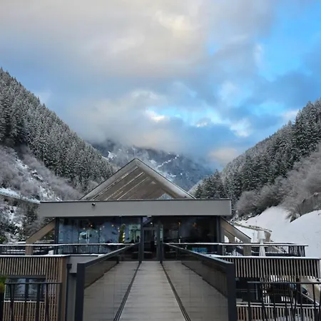 Hotel Zillergrundrock Luxury Mountain Mayrhofen