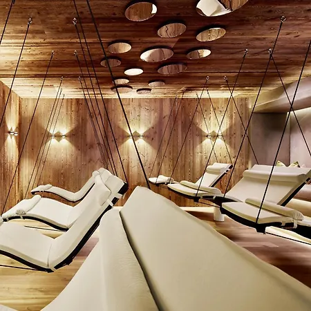Zillergrundrock - Luxury Mountain Otel 4*