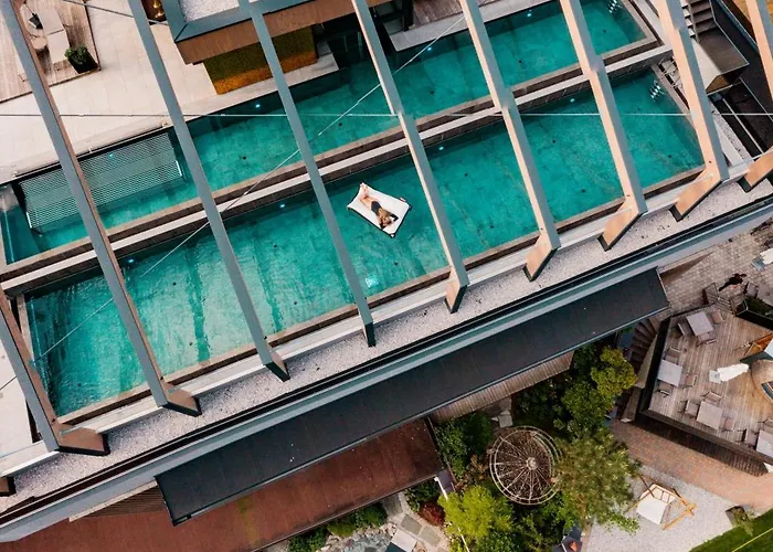 Otel Zillergrundrock Luxury Mountain 4*