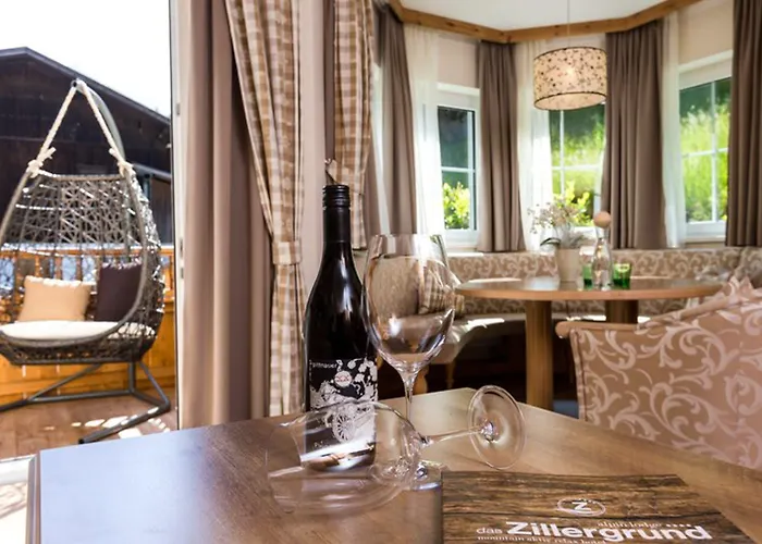 Otel Zillergrundrock Luxury Mountain Mayrhofen