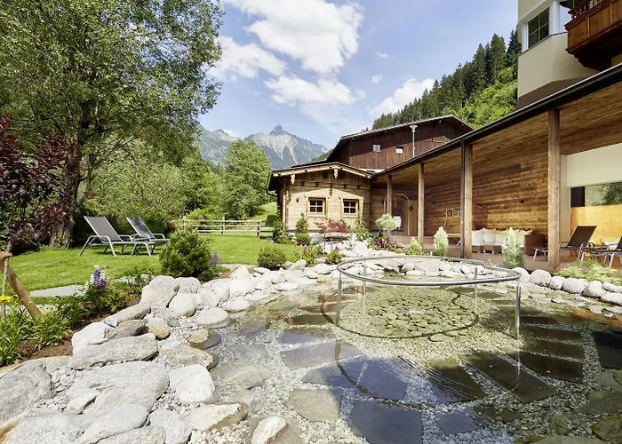 Zillergrundrock Luxury Mountain Otel Mayrhofen