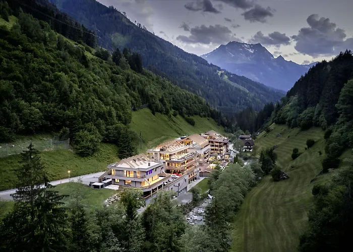 Zillergrundrock Luxury Mountain Otel Mayrhofen