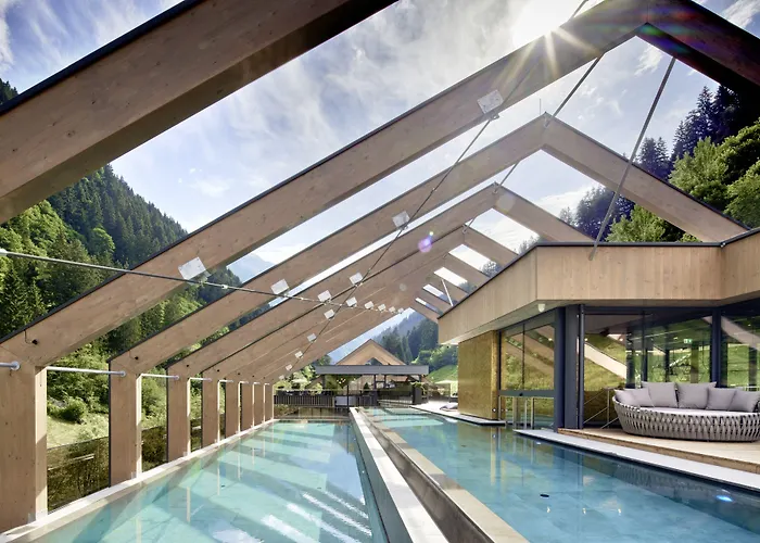 Otel Zillergrundrock Luxury Mountain 4*