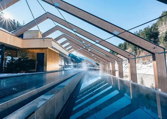 Otel Zillergrundrock Luxury Mountain 4*